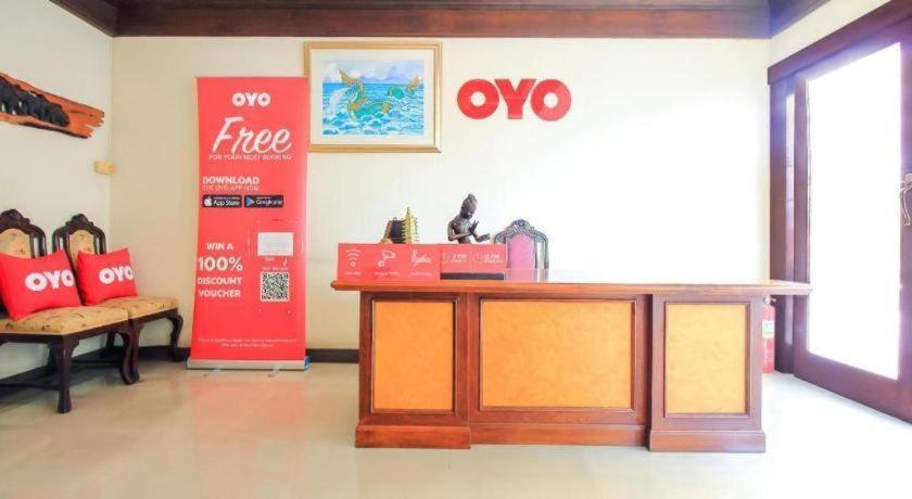 Oyo 383 White Inn Hotel Ban Khlong Lat Bua Khao Экстерьер фото